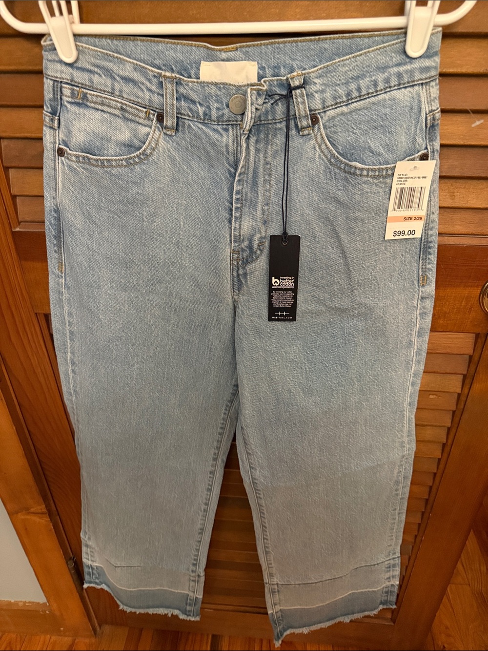 NWT women’s habitual jeans Atlantic wash high rise wide leg denim